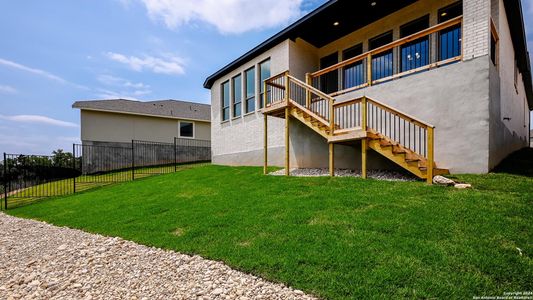 New construction Single-Family house 24014 Sidehill Lie, San Antonio, TX 78261 Design 2443H- photo 24 24