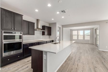 New construction Single-Family house 8615 W Palo Verde Drive, Glendale, AZ 85305 - photo 14 14