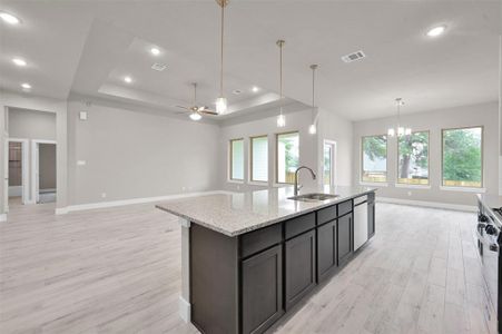 New construction Single-Family house 9848 Twin Shores Drive, Willis, TX 77318 - photo 7 7