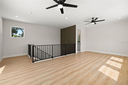 New construction Single-Family house 1017.5 W Coral Street, Tampa, FL 33602 - photo 31 31