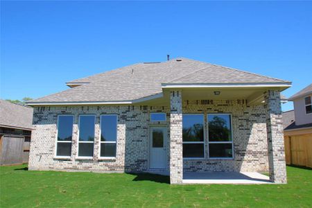 New construction Single-Family house 138 Water Grass Trail, Clute, TX 77531 The Winchester- photo 18 18