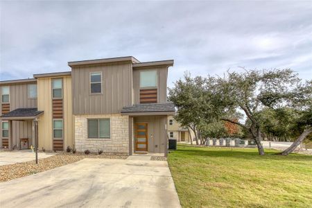 New construction Townhouse house 528 Palmer Dr, Point Venture, TX 78645 - photo 1 1