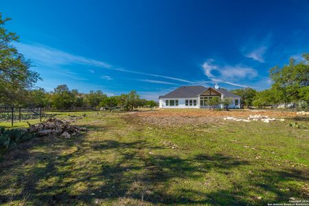 New construction Single-Family house 326 Rittimann Rd, Spring Branch, TX 78070 - photo 46 46