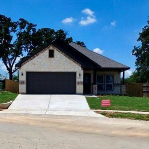 New construction Single-Family house 305 Titus Drive, Springtown, TX 76082 - photo 27 27