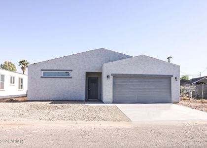 New construction Single-Family house 601 W Mobile Lane, Phoenix, AZ 85041 - photo 4 4