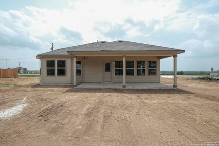 New construction Single-Family house 113 Cheyenne Dr, Floresville, TX 78114 Kingsley- photo 12 12