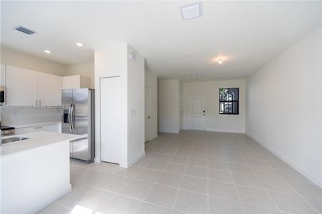 New construction Townhouse house 13380 Sw 287Th Ter, Unit ., Homestead, FL 33033 - photo 13 13