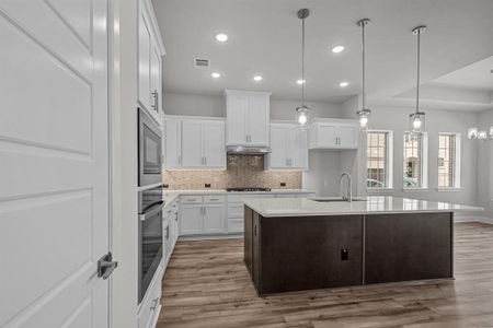 New construction Single-Family house 2031 Spotted Fawn Drive, Arlington, TX 76005 The Cloverfield- photo 15 15