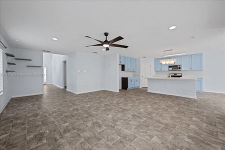 New construction Single-Family house 733 Meadow Ridge Drive, Saint Augustine, FL 32092 - photo 17 17