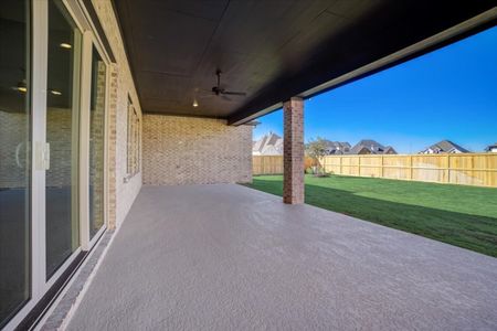 New construction Single-Family house 20410 Via Casa Laura Drive, Cypress, TX 77433 - photo 18 18