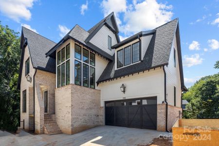 New construction Single-Family house 7010 Chateau Bordeaux Lane, Charlotte, NC 28270 - photo 0