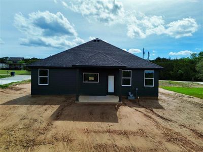 New construction Single-Family house 5611 N Lakeside Hills Court, Granbury, TX 76048 - photo 24 24