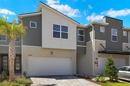 New construction Townhouse house 3480 Timber Crossing Avenue, Brandon, FL 33511 - photo 0 0