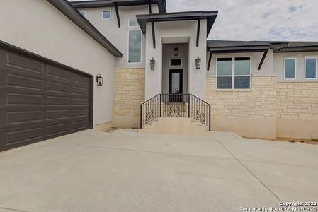New construction Single-Family house 1103 Diretto Dr, New Braunfels, TX 78132 - photo 3 3