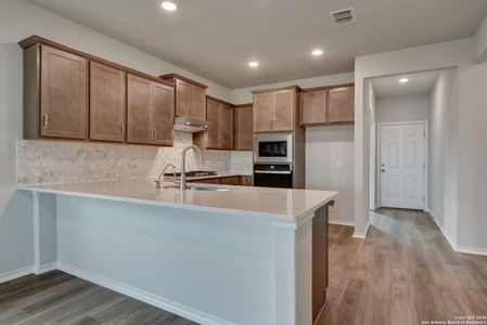 New construction Single-Family house 7030 Sycamore Pass, San Antonio, TX 78252 - photo