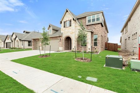 New construction Single-Family house 117 Claywood Drive, Glenn Heights, TX 75154 Dewberry- photo 3 3