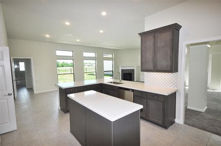 New construction Single-Family house 3405 Hacienda Drive, League City, TX 77539 - photo 8 8