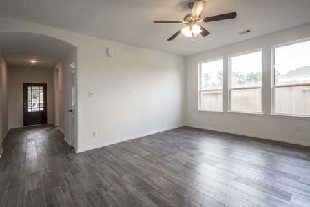 New construction Single-Family house 2645 Sonnier Circle, Royse City, TX 75189 - photo 13 13