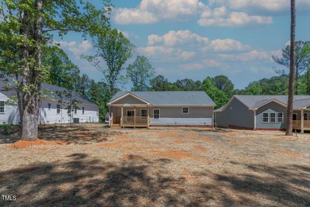 New construction Single-Family house 160 Shawnee Drive, Louisburg, NC 27549 - photo 28 28