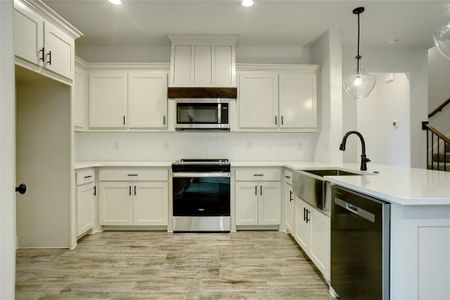New construction Townhouse house 226 Legacy Blvd., Weatherford, TX 76085 The Churchill- photo 5 5