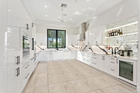 New construction Single-Family house 2210 Intracoastal Drive, Fort Lauderdale, FL 33305 - photo 18 18
