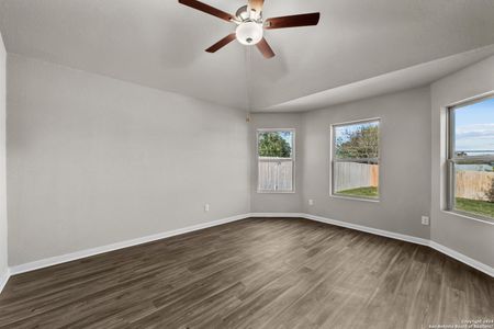 New construction Single-Family house 5539 Onyx Valley, San Antonio, TX 78242 Pineda - B- photo 3 3