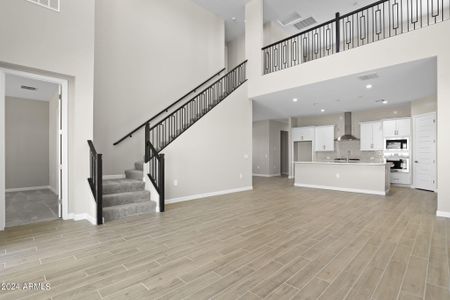 New construction Single-Family house 10316 W Quail Avenue, Peoria, AZ 85382 - photo 10 10