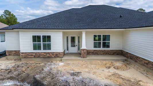 New construction Single-Family house 3388 Olympic Drive, Green Cove Springs, FL 32043 - photo 2 2