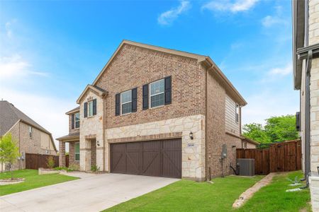 New construction Single-Family house 1006 Lakebend Court, Lewisville, TX 75010 - photo 1 1