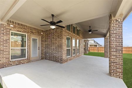 New construction Single-Family house 1400 Thunder Dove, Mansfield, TX 76063 Brentwood II FSW (w/Media)- photo 27 27