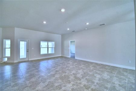 New construction Single-Family house 4081 Tullamore Lane, Auburndale, FL 33823 2508- photo 8 8