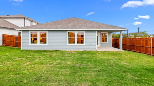 New construction Single-Family house 109 Boxwood Drive, Royse City, TX 75189 - photo 32 32