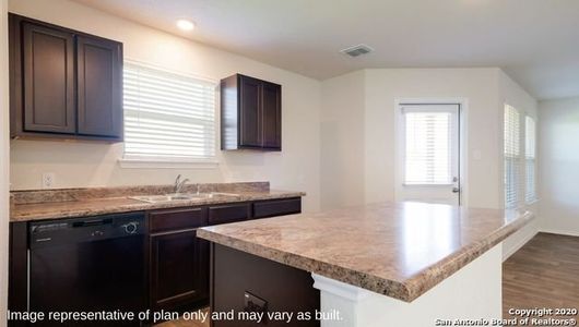 New construction Single-Family house 8207 Titan Belt, San Antonio, TX 78252 The Swift- photo 12 12