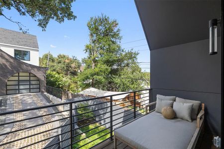 New construction Single-Family house 807 Mariposa Dr, Unit 1, Austin, TX 78704 - photo 21 21