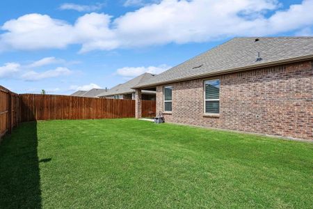 New construction Single-Family house 10326 Twisting Springs Drive, Aubrey, TX 76227 - photo 29 29