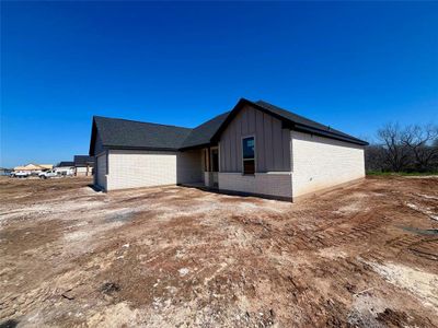 New construction Single-Family house 208 Jimmy Lane, Millsap, TX 76066 - photo 1 1