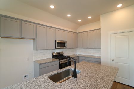 New construction Single-Family house 42581 Summer Crest Rd, Magnolia, TX 77354 The Cloverstone- photo 6 6