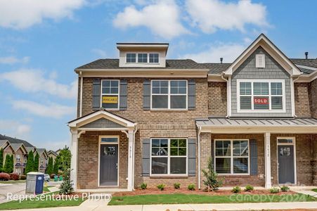 New construction Townhouse house 5523 Stafford Road, Unit 33, Charlotte, NC 28215 - photo 0