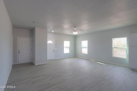New construction Single-Family house 3120 W Solano Drive, Eloy, AZ 85131 - photo 4 4