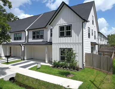 New construction Single-Family house 708 Pittman Street, Houston, TX 77009 - photo 0