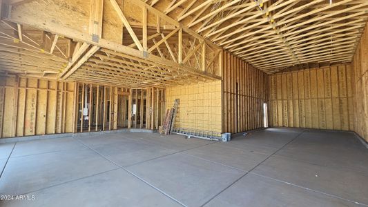New construction Single-Family house 25113 W Lowden Road, Wittmann, AZ 85361 - photo 7 7