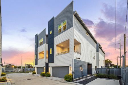 New construction Single-Family house 1802 Elysian Street, Houston, TX 77026 - photo 0