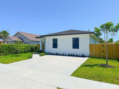 New construction Single-Family house 610 57Th Street, West Palm Beach, FL 33407 - photo 18 18
