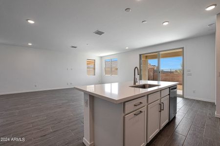 New construction Single-Family house 34365 N Ebony Road, San Tan Valley, AZ 85144 - photo 13 13