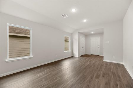 New construction Single-Family house 2469 Bray Head Drive, Conroe, TX 77301 Pinewood- photo 5 5