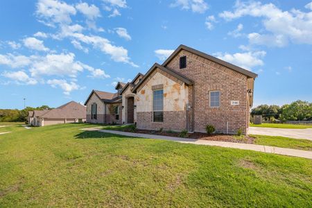 New construction Single-Family house 710 Serenity Lane, Red Oak, TX 75154 - photo 1 1