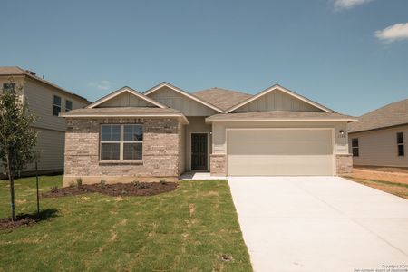 New construction Single-Family house 1148 Water Valley, Seguin, TX 78155 Kingsley - C- photo 2 2