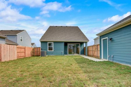 New construction Single-Family house 305 Cherry Blossom Ln, Taylor, TX 76574 Warren- photo 16 16