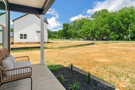 New construction Single-Family house 1241 Burris Boulevard, Lincolnton, NC 28092 - photo 11 11