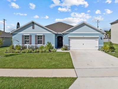 New construction Single-Family house 131 Auburn Grove Boulevard, Auburndale, FL 33823 - photo 0